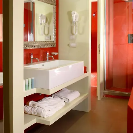 Domus Adriani 4*