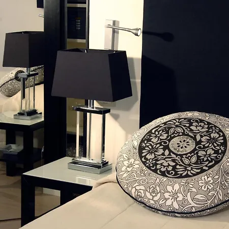 Domus Adriani بيت ضيافة روما