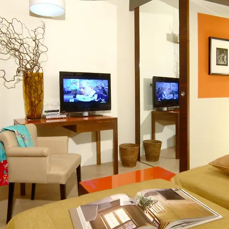 Domus Adriani 4*