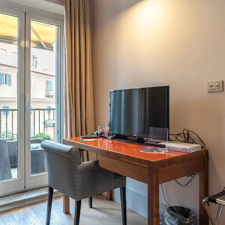 Domus Adriani Πανσιόν