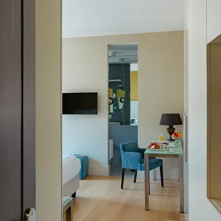 Domus Adriani 4*