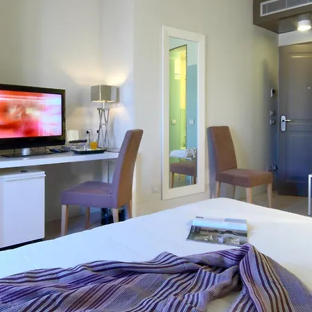 Domus Adriani 4*